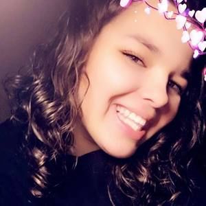 Meet your Posher, Kenzie